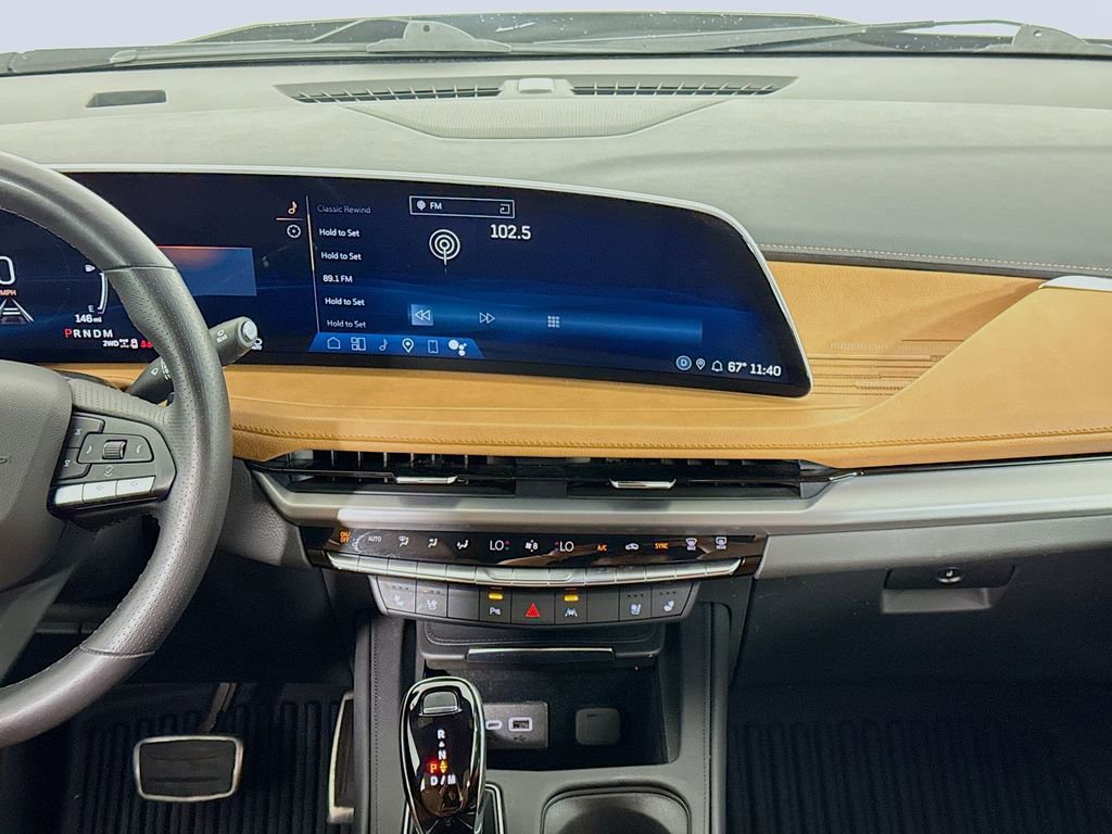 Used 2024 Cadillac XT4 Sport AWD/4WD image 14