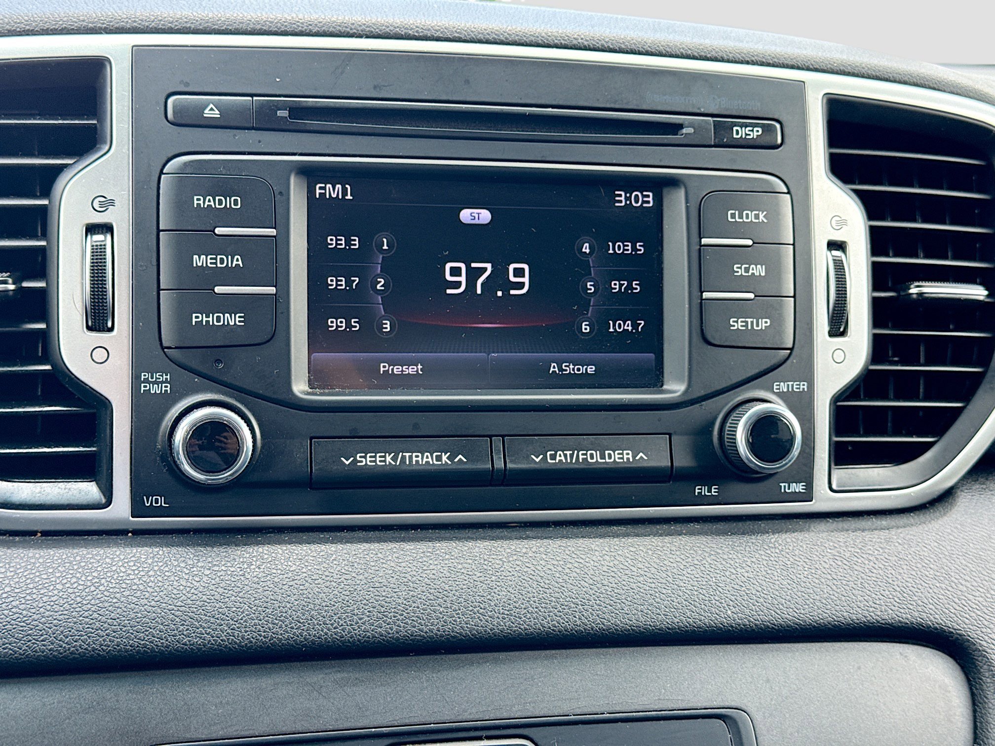 Used 2019 Kia Sportage LX image 29