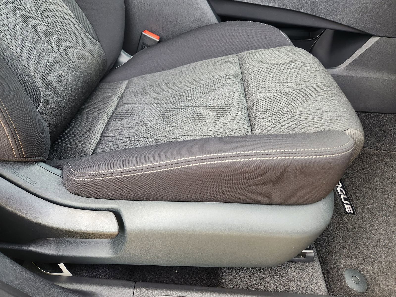 New 2026 Nissan Rogue SV image 20