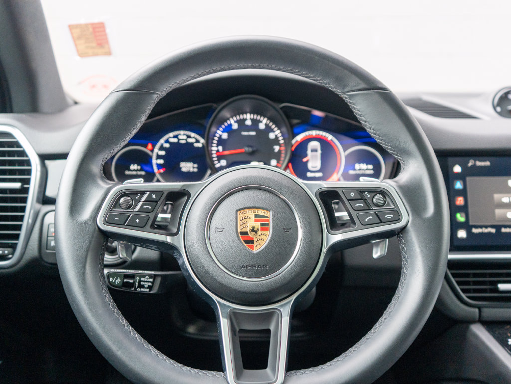 Used 2023 Porsche Cayenne AWD/4WD image 23