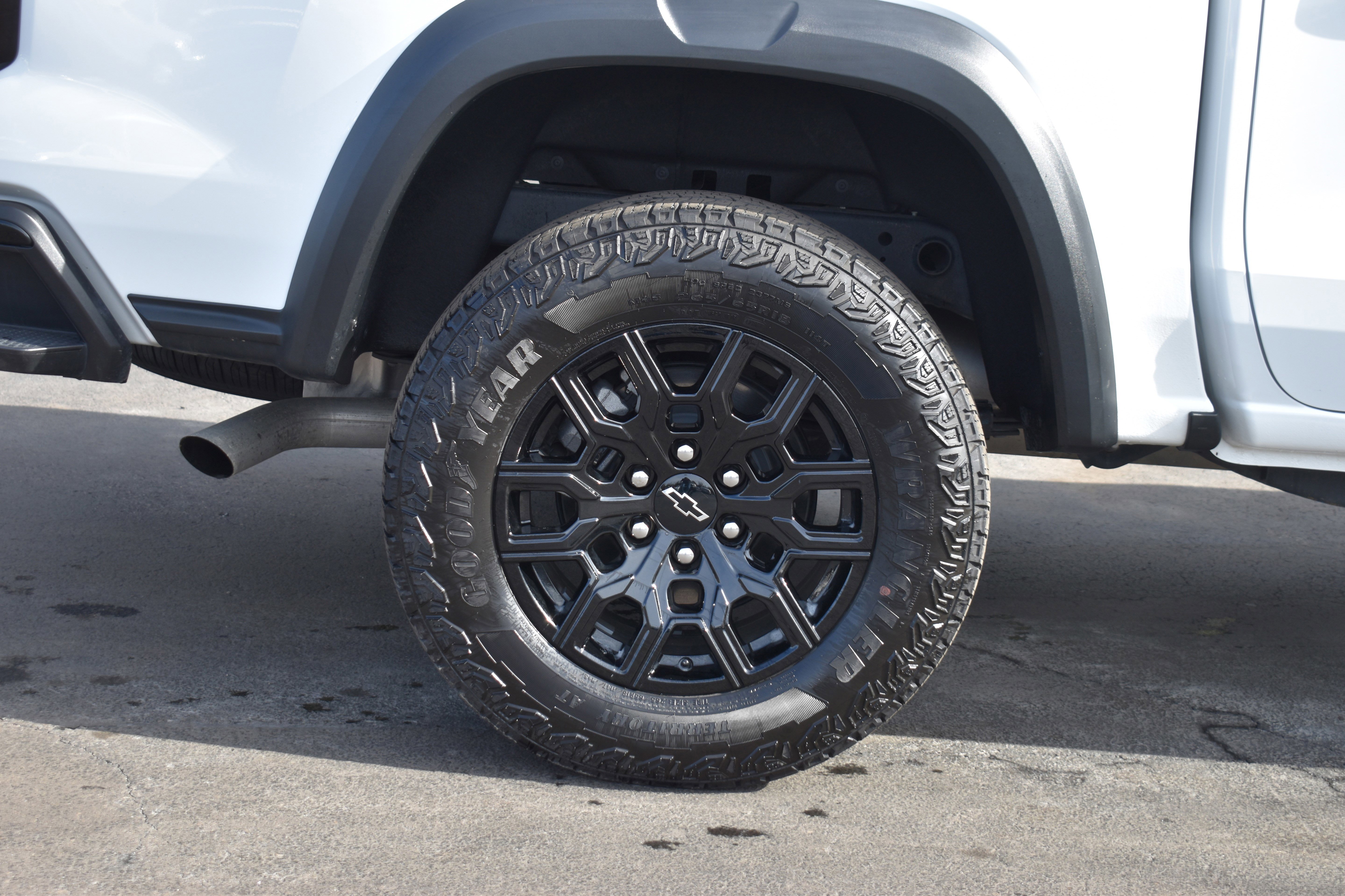 Used 2024 Chevrolet Colorado Trail Boss w/ Advanced Trailering Package image 37