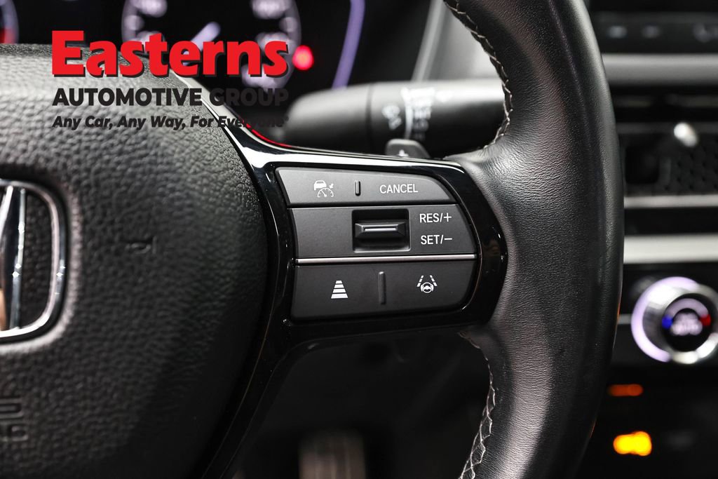 Used 2023 Honda Civic Sport image 16