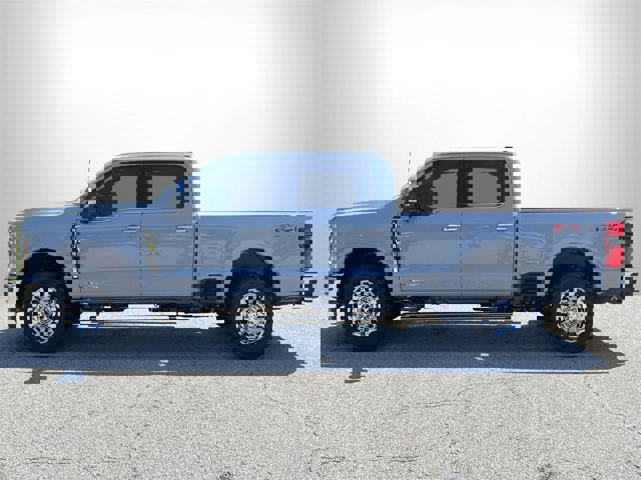 New 2025 Ford F250 King Ranch w/ Chrome Package image 33