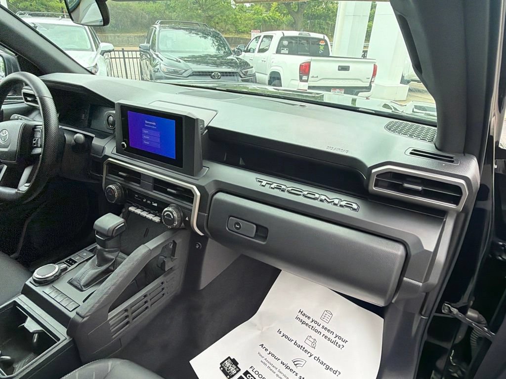Certified 2024 Toyota Tacoma SR AWD/4WD image 24