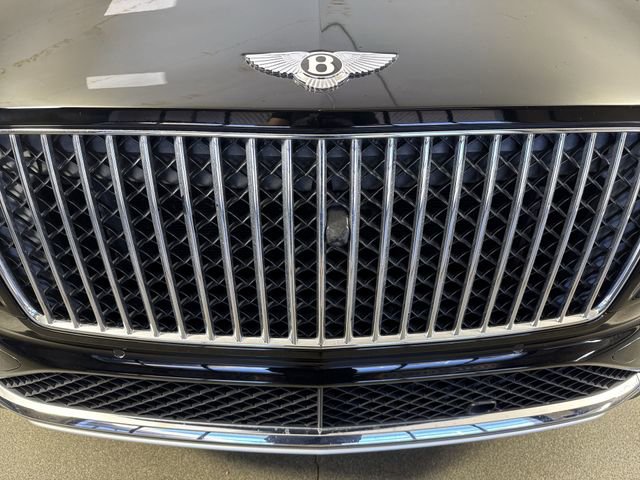 Used 2023 Bentley Bentayga Extended Wheelbase image 27