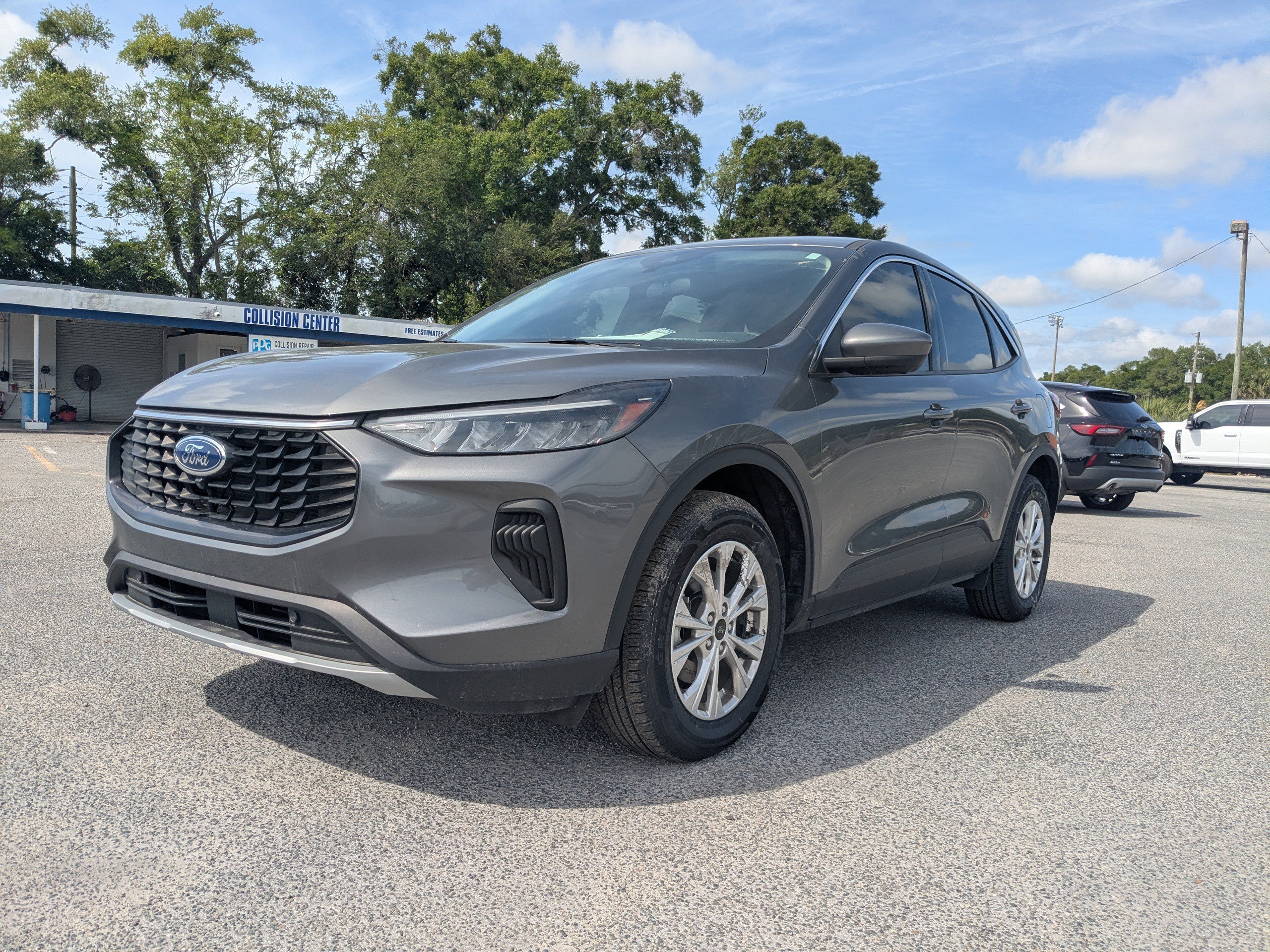 Certified 2023 Ford Escape Active w/ Tech Pack #2 AWD/4WD image 8