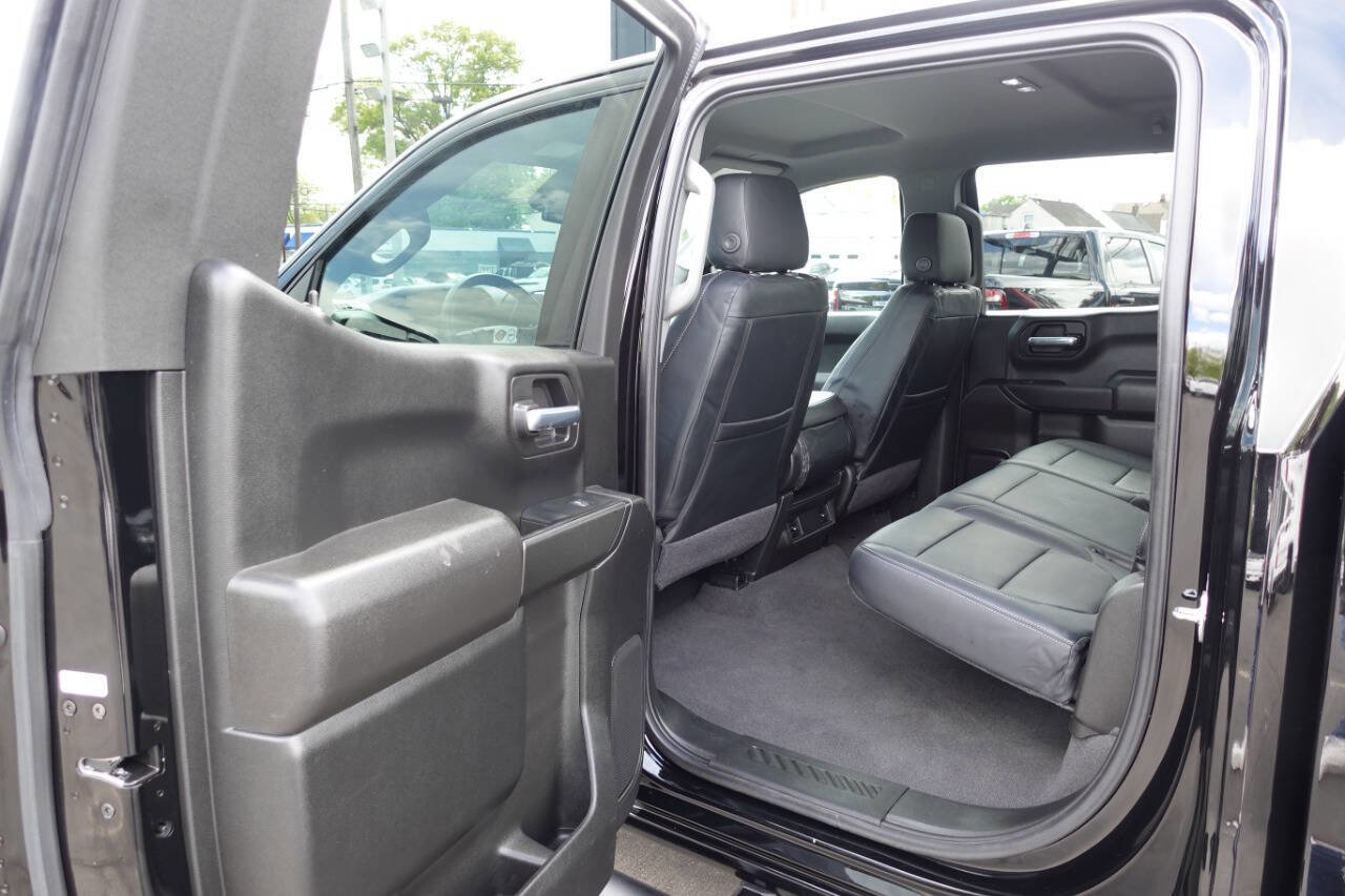 Used 2023 Chevrolet Silverado 1500 Custom w/ LPO, Dark Essentials Package AWD/4WD image 16