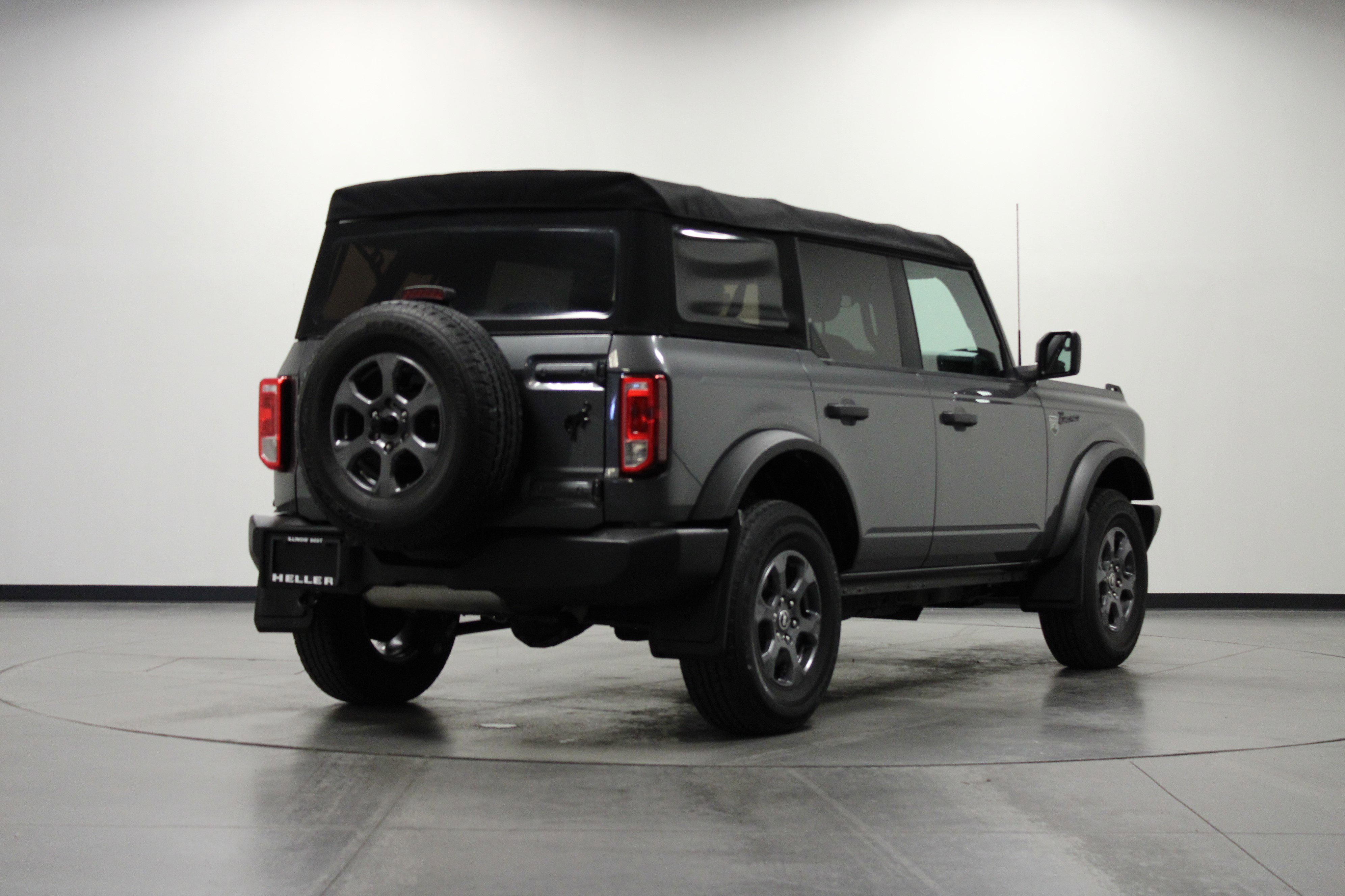 Used 2022 Ford Bronco Big Bend image 4