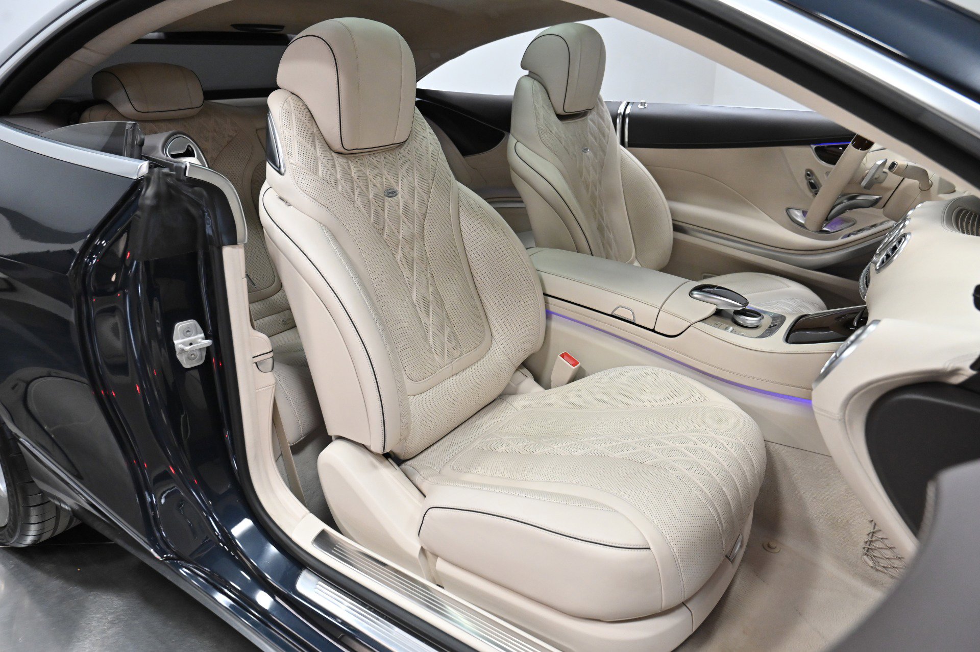 Used 2015 Mercedes-Benz S 550 4MATIC Coupe image 29