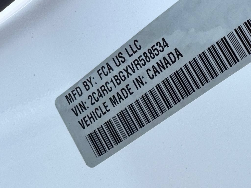 New 2027 Chrysler Pacifica Select FWD image 29