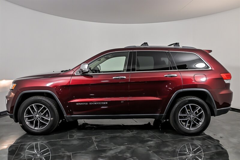 Used 2018 Jeep Grand Cherokee Limited w/ Trailer Tow Group IV AWD/4WD image 6