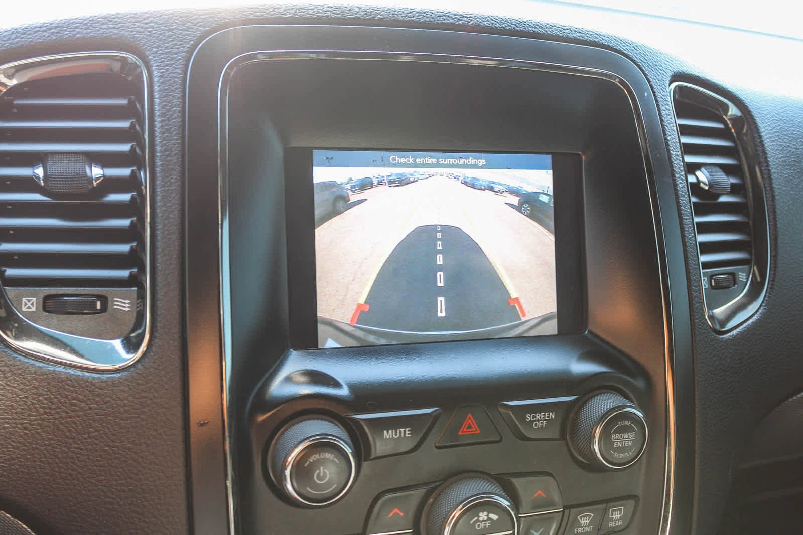 Used 2018 Dodge Durango GT w/ Blacktop Package image 17