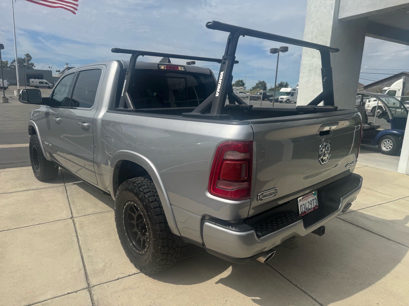 Used 2022 RAM 1500 Limited w/ Trailer Tow Group AWD/4WD image 3