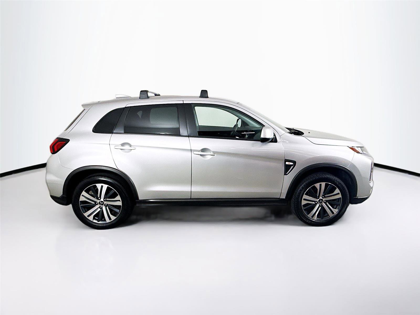 Used 2024 Mitsubishi Outlander Sport ES image 14