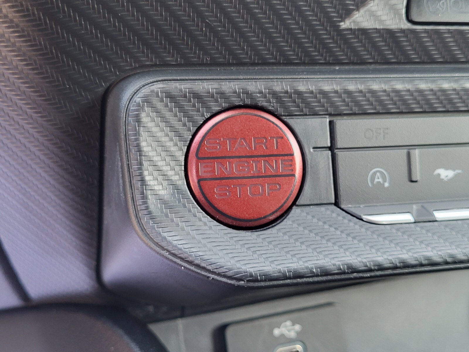 Used 2024 Ford Mustang Premium image 22