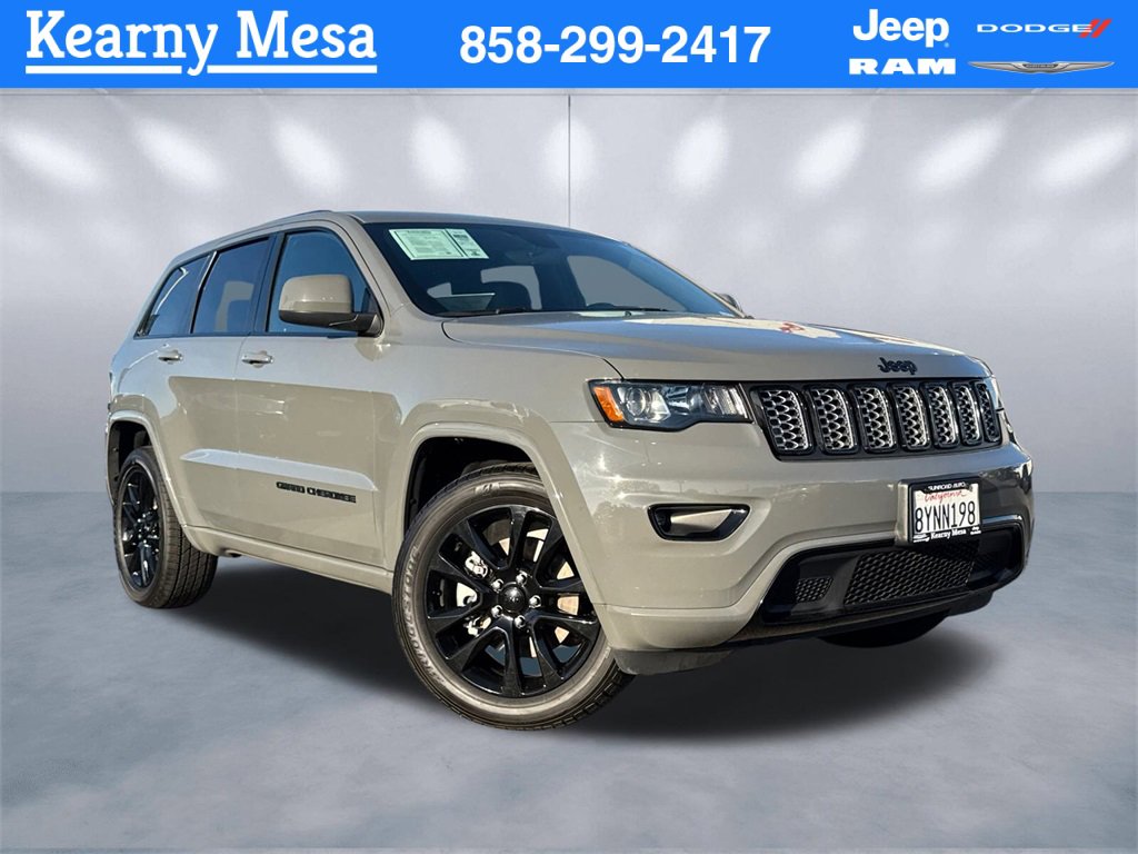Used 2021 Jeep Grand Cherokee Laredo X image 1