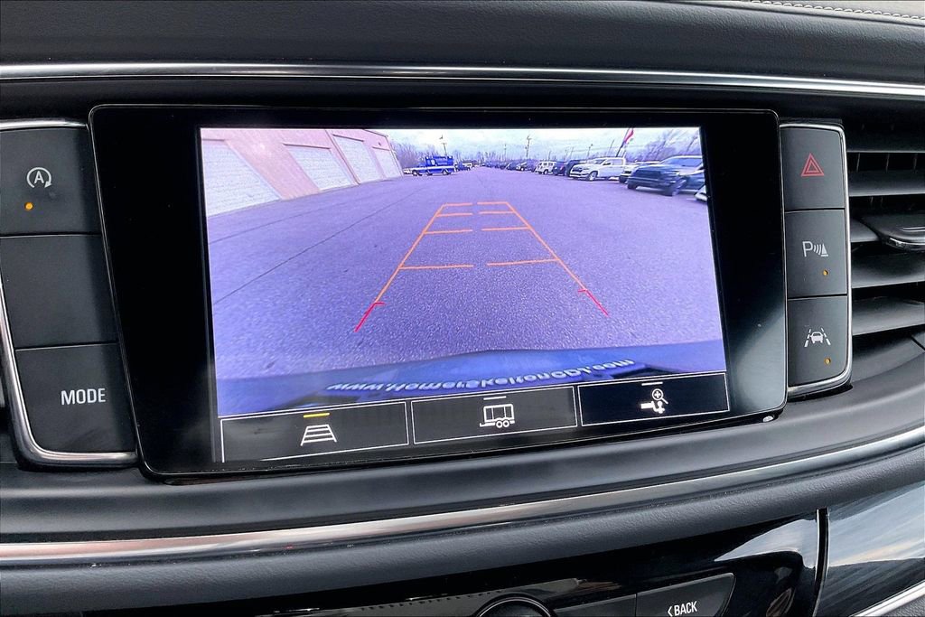 Used 2023 Buick Enclave Essence w/ Experience Buick Package image 20