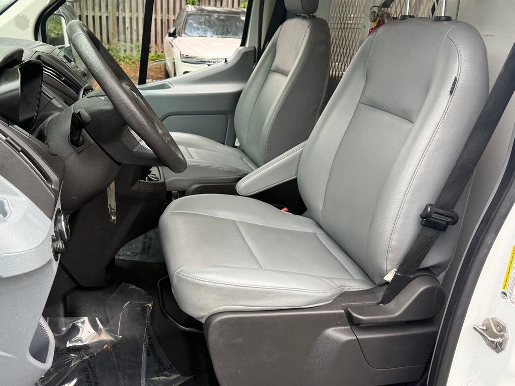 Used 2019 Ford Transit 150 130 Low Roof RWD image 19