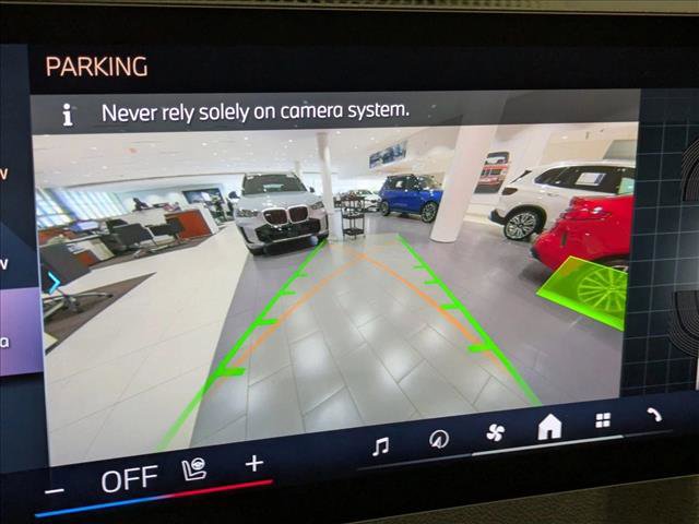 Used 2025 BMW iX xDrive50 image 14