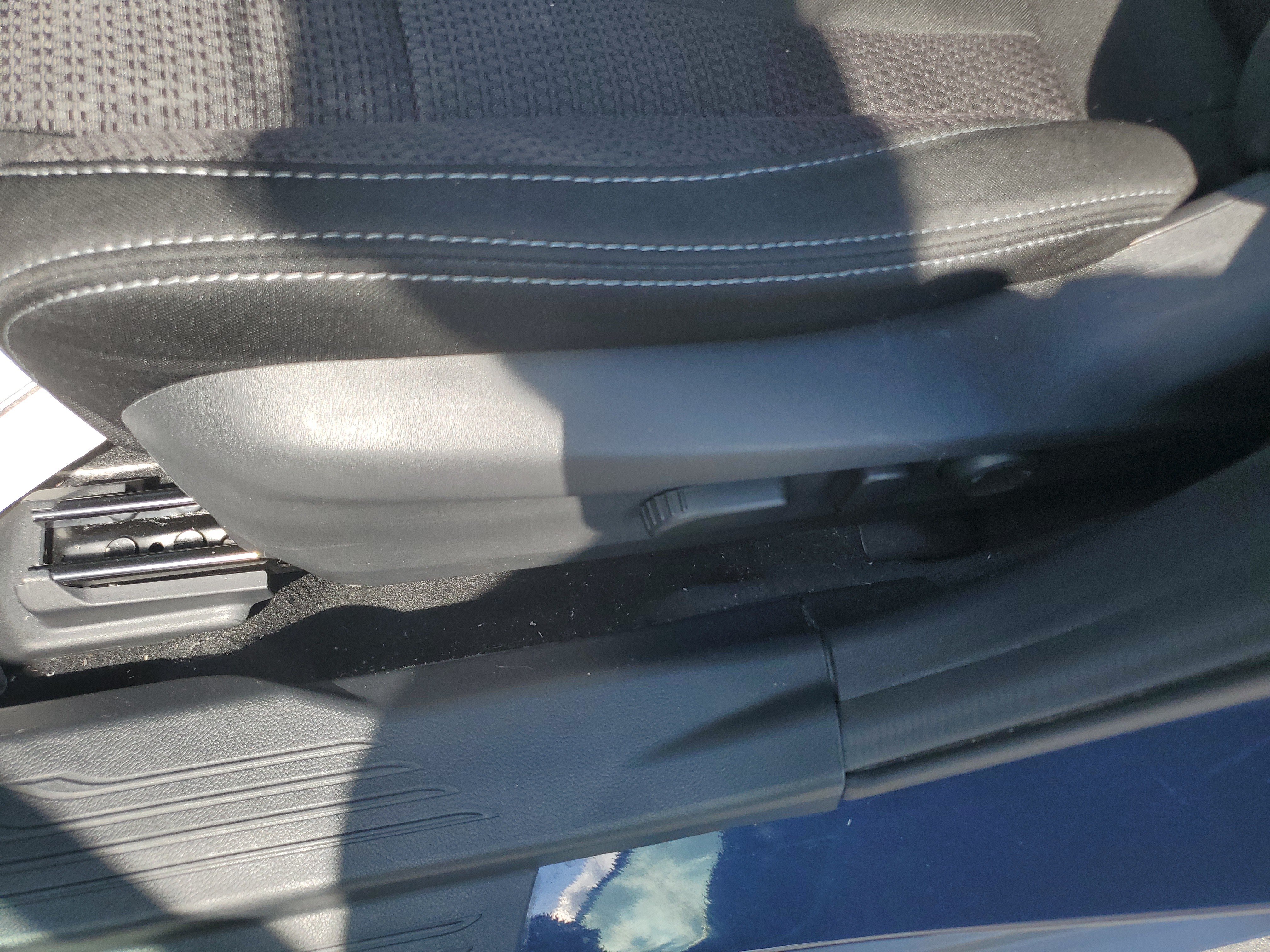 Certified 2024 Subaru Outback Premium AWD/4WD image 17
