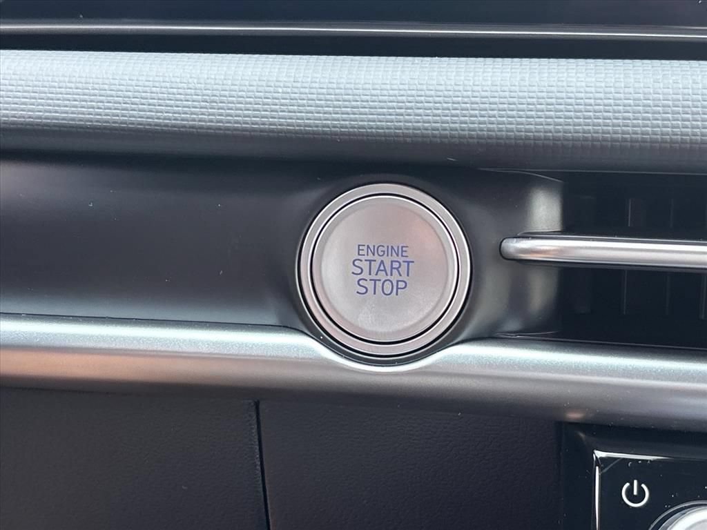 New 2026 Hyundai Santa Cruz SE FWD image 18