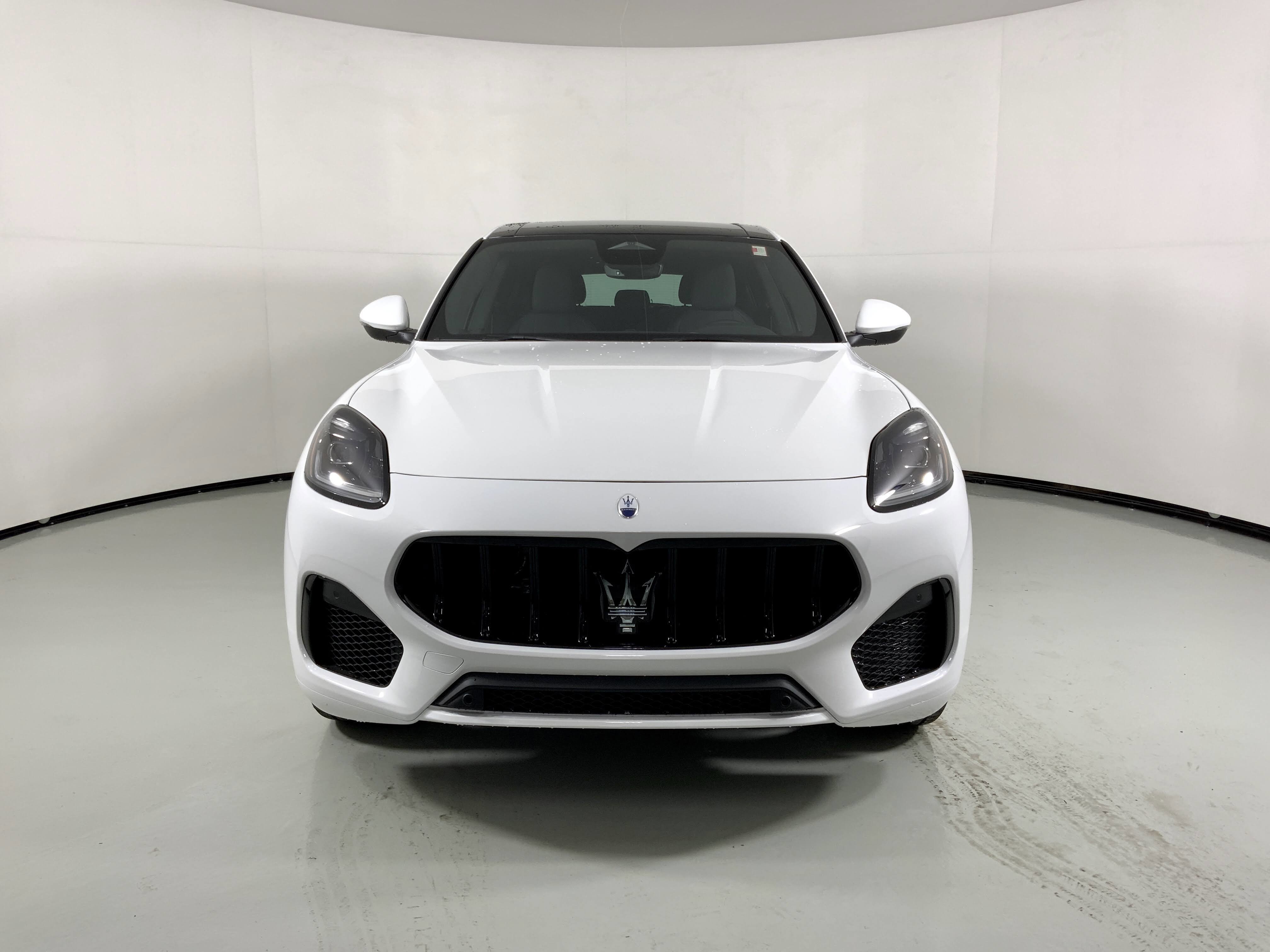 New 2026 Maserati Grecale Modena image 5