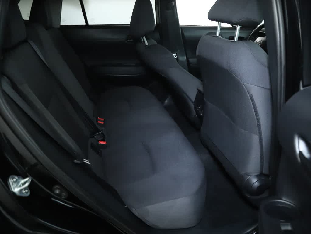 Certified 2024 Toyota Corolla Cross LE w/ Moonroof Package AWD/4WD image 31