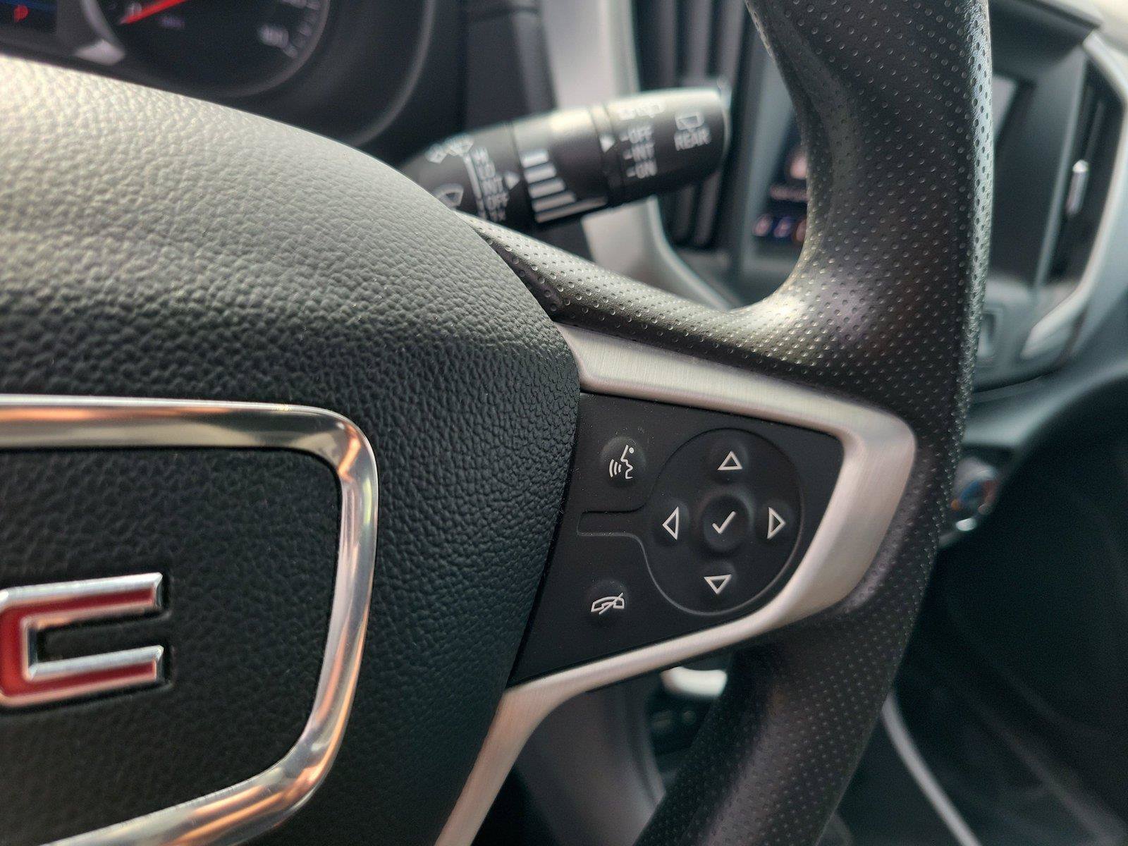 Used 2024 GMC Terrain SLE AWD/4WD image 27