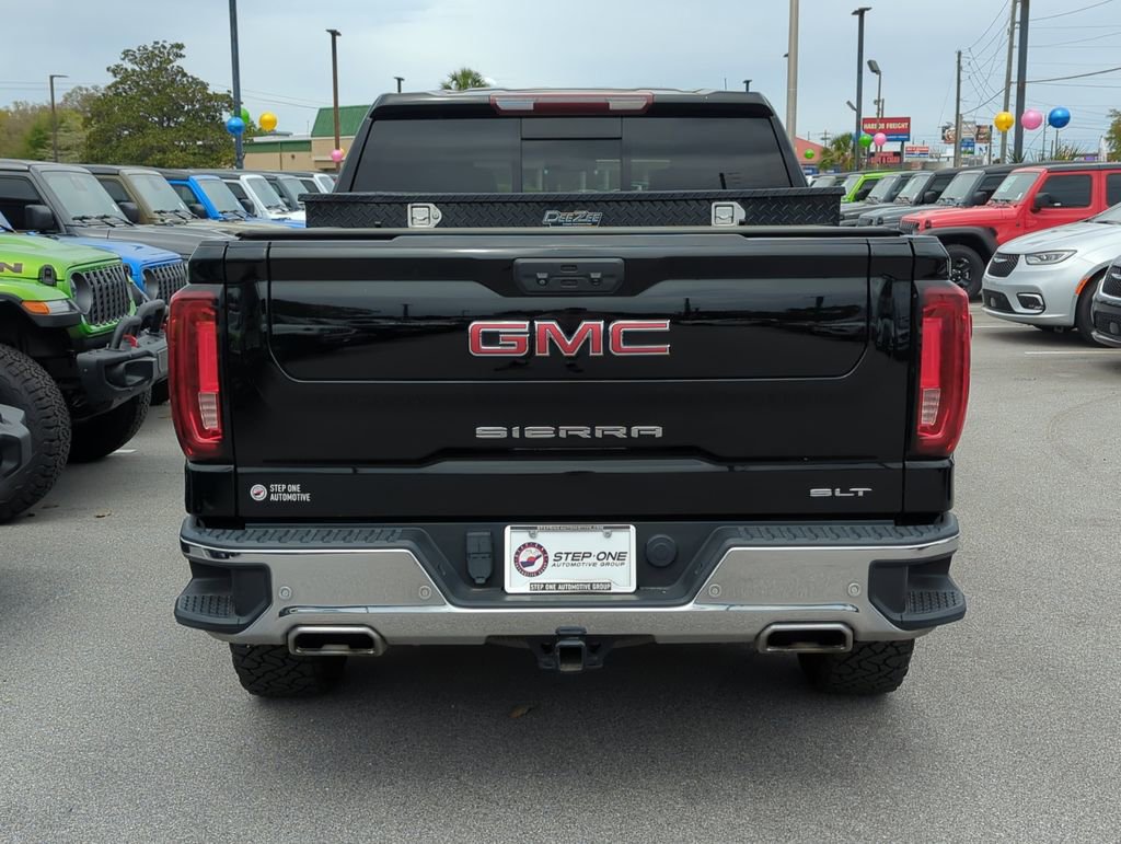 Used 2022 GMC Sierra 1500 SLT w/ SLT Premium Plus Package AWD/4WD image 6
