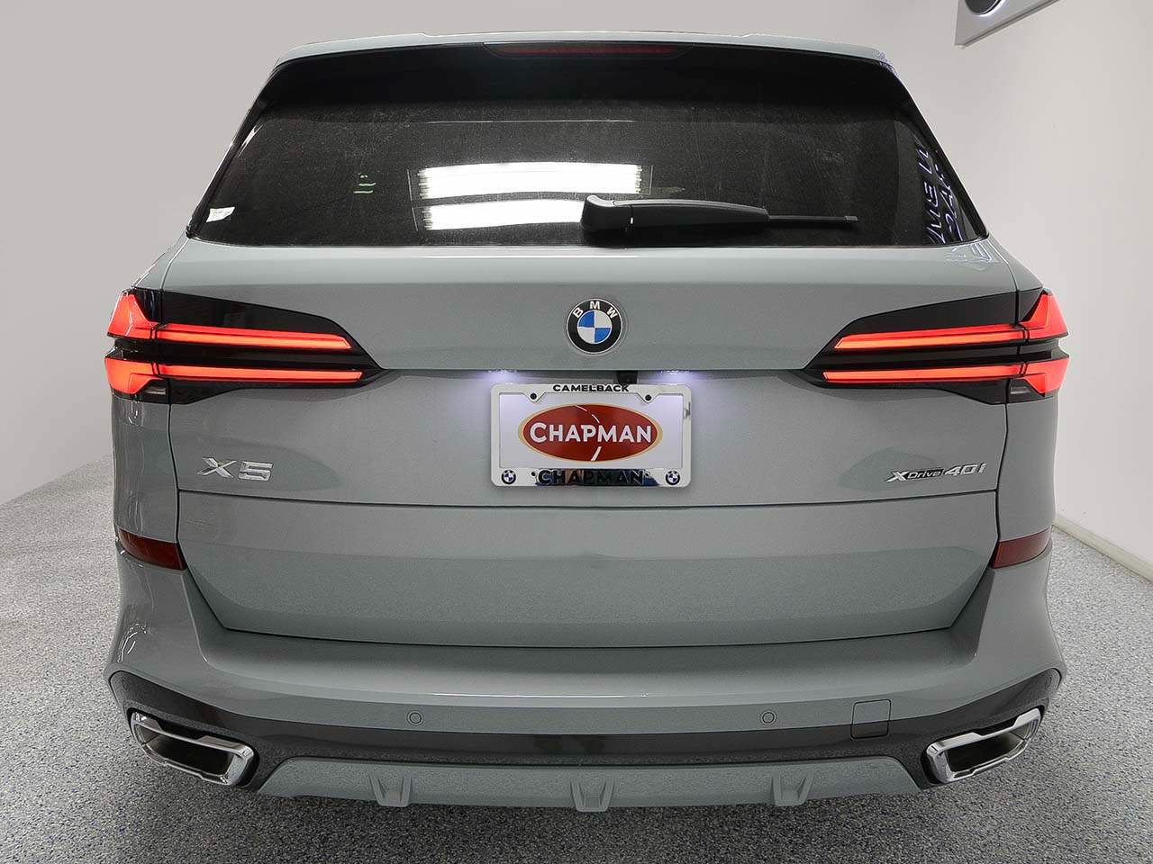 Used 2026 BMW X5 xDrive40i w/ M Sport Package AWD/4WD image 4