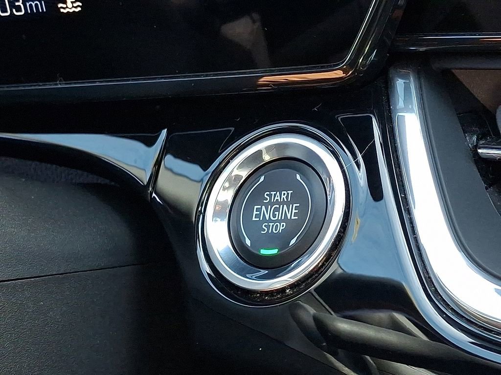 Used 2024 Chevrolet Trax RS w/ Driver Confidence Package image 23