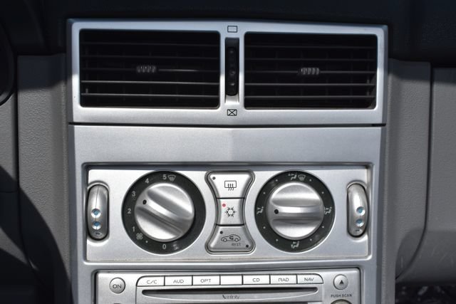 Used 2005 Chrysler Crossfire Limited RWD image 22