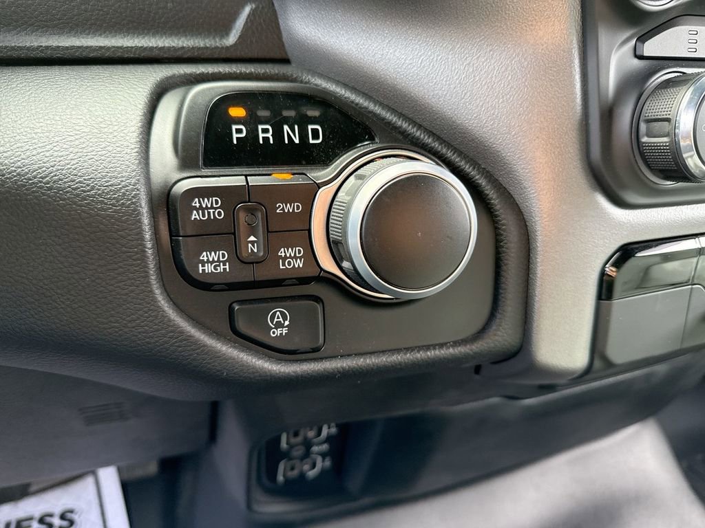 Used 2024 RAM 1500 Big Horn AWD/4WD image 19
