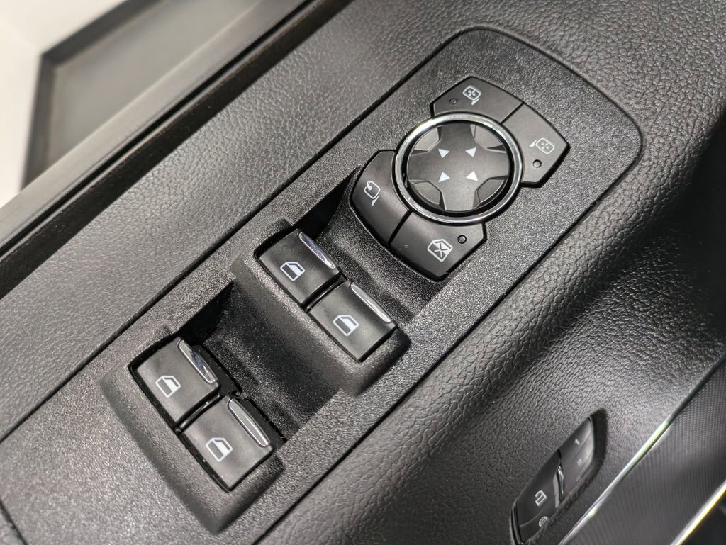 Used 2020 Ford F150 Lariat w/ Lariat Bed Utility Package image 9