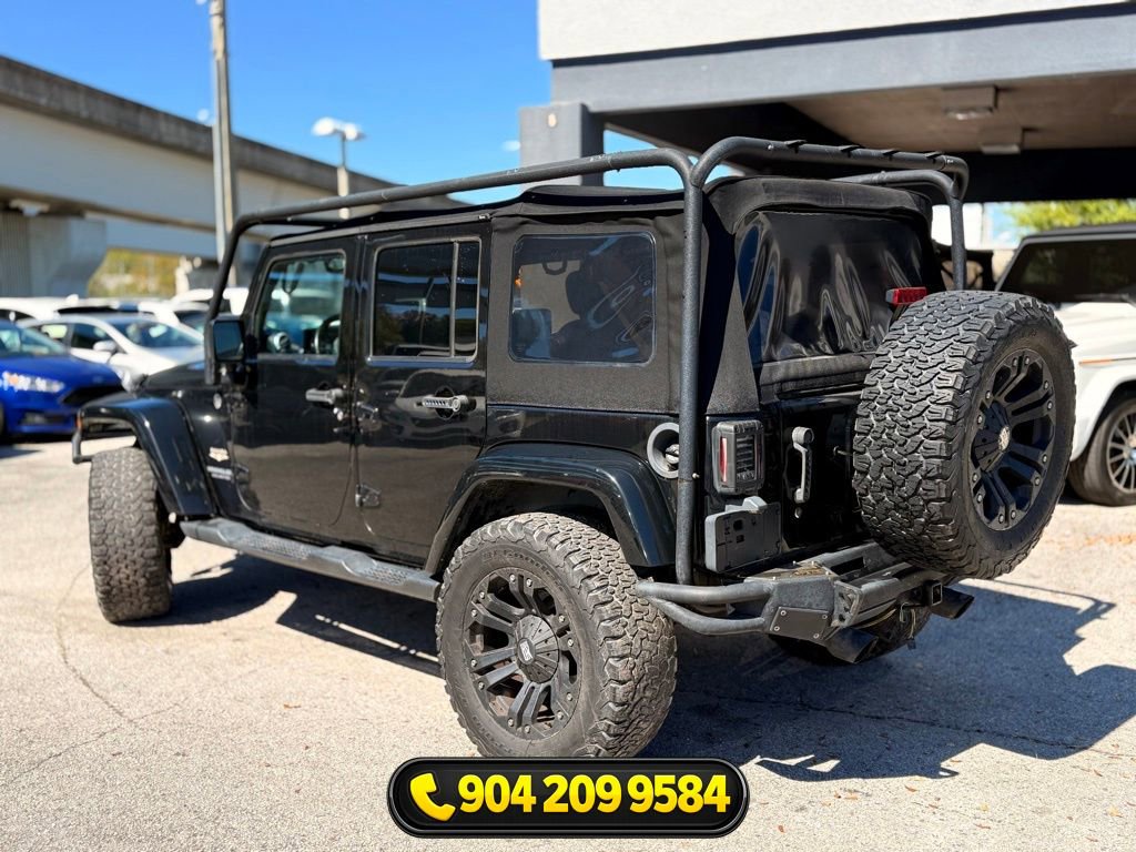 Used 2015 Jeep Wrangler Unlimited Sahara AWD/4WD image 7