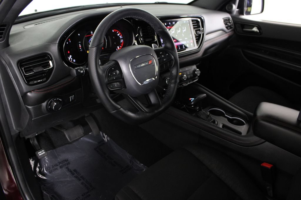 Used 2025 Dodge Durango GT w/ Blacktop Package RWD image 17