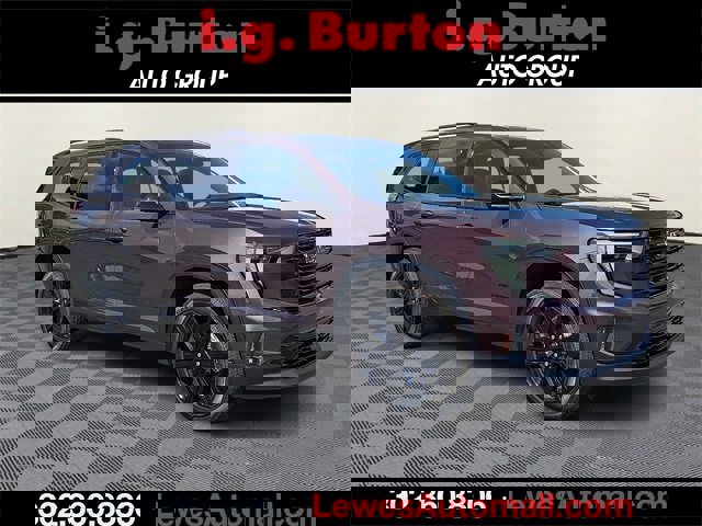 New 2025 GMC Acadia Elevation w/ Elevation Premium Package