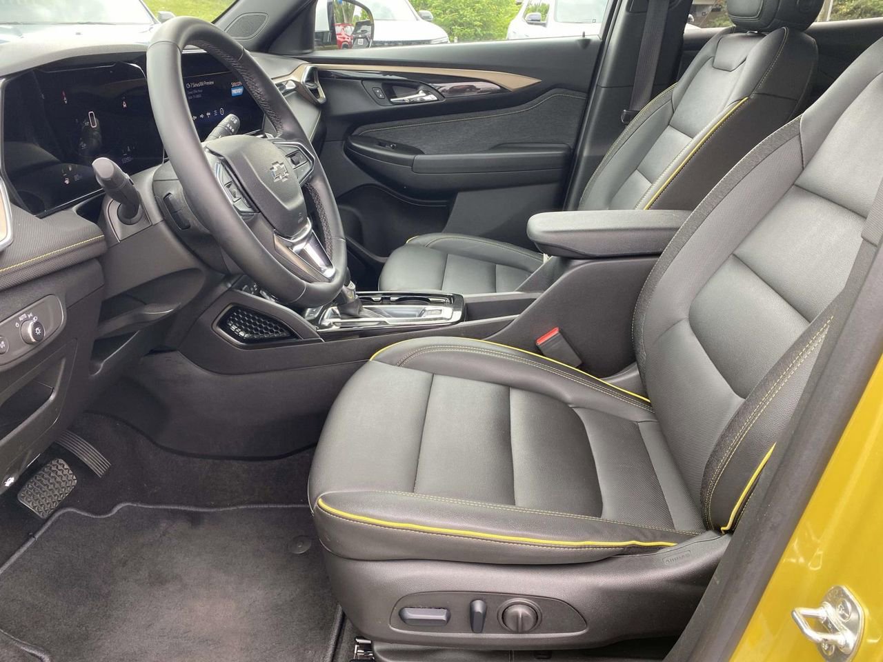 Used 2024 Chevrolet TrailBlazer ACTIV w/ Driver Confidence Package FWD image 12