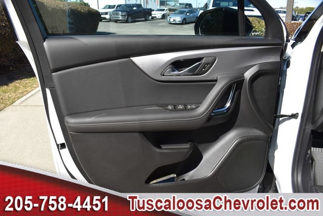 New 2026 Chevrolet Blazer LT w/ Midnight/Sport Edition FWD image 12