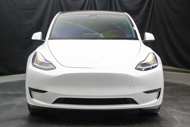 Used 2021 Tesla Model Y Long Range image 4
