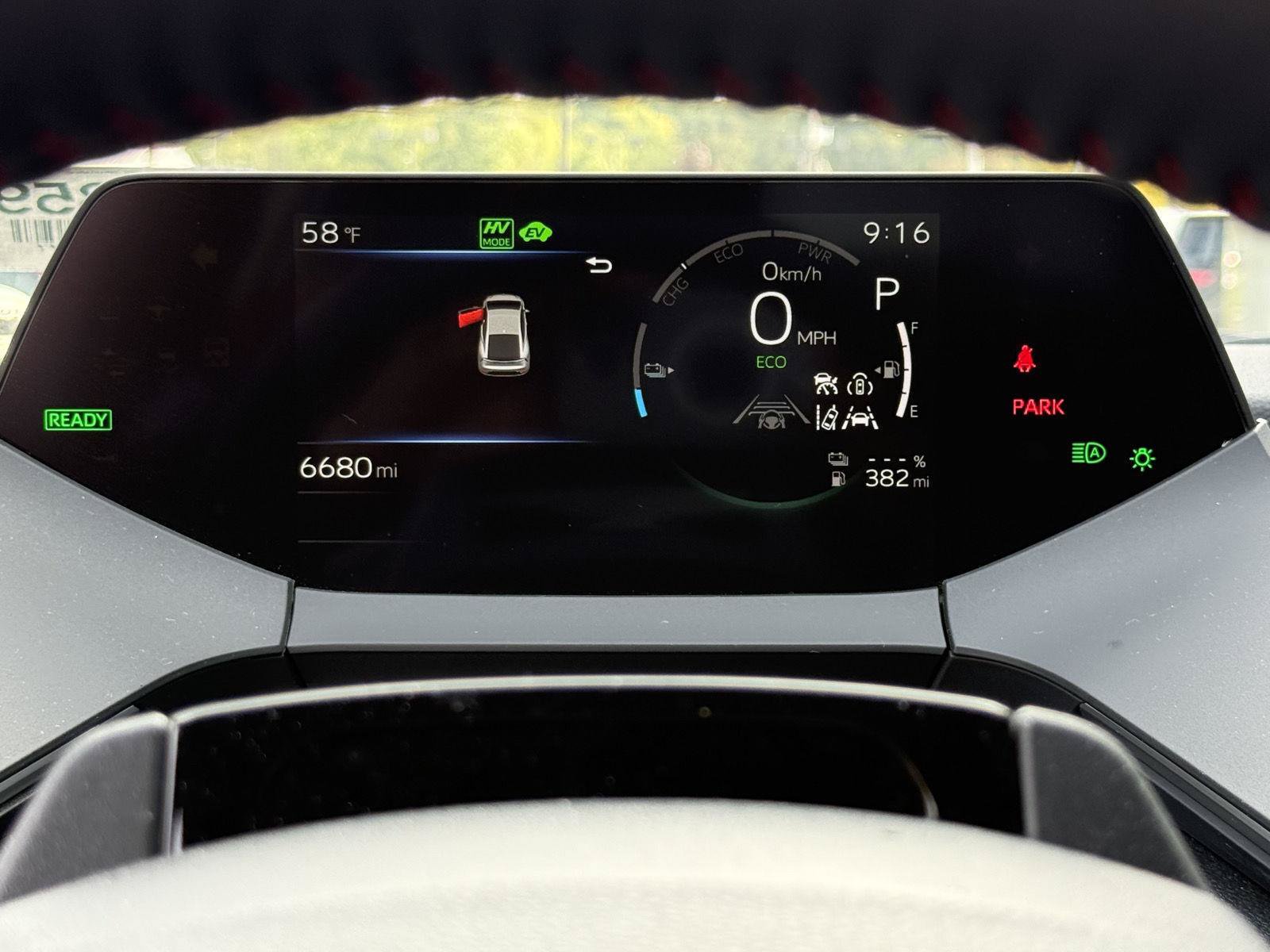 Used 2025 Toyota Prius Plug-In Hybrid FWD image 18