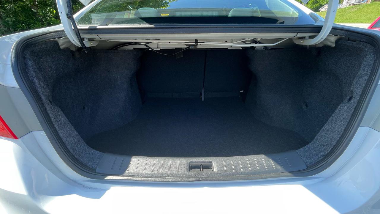 Used 2019 Nissan Sentra SV FWD image 22
