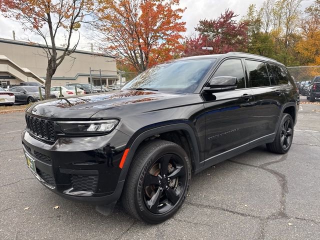 Used 2022 Jeep Grand Cherokee L Laredo image 3