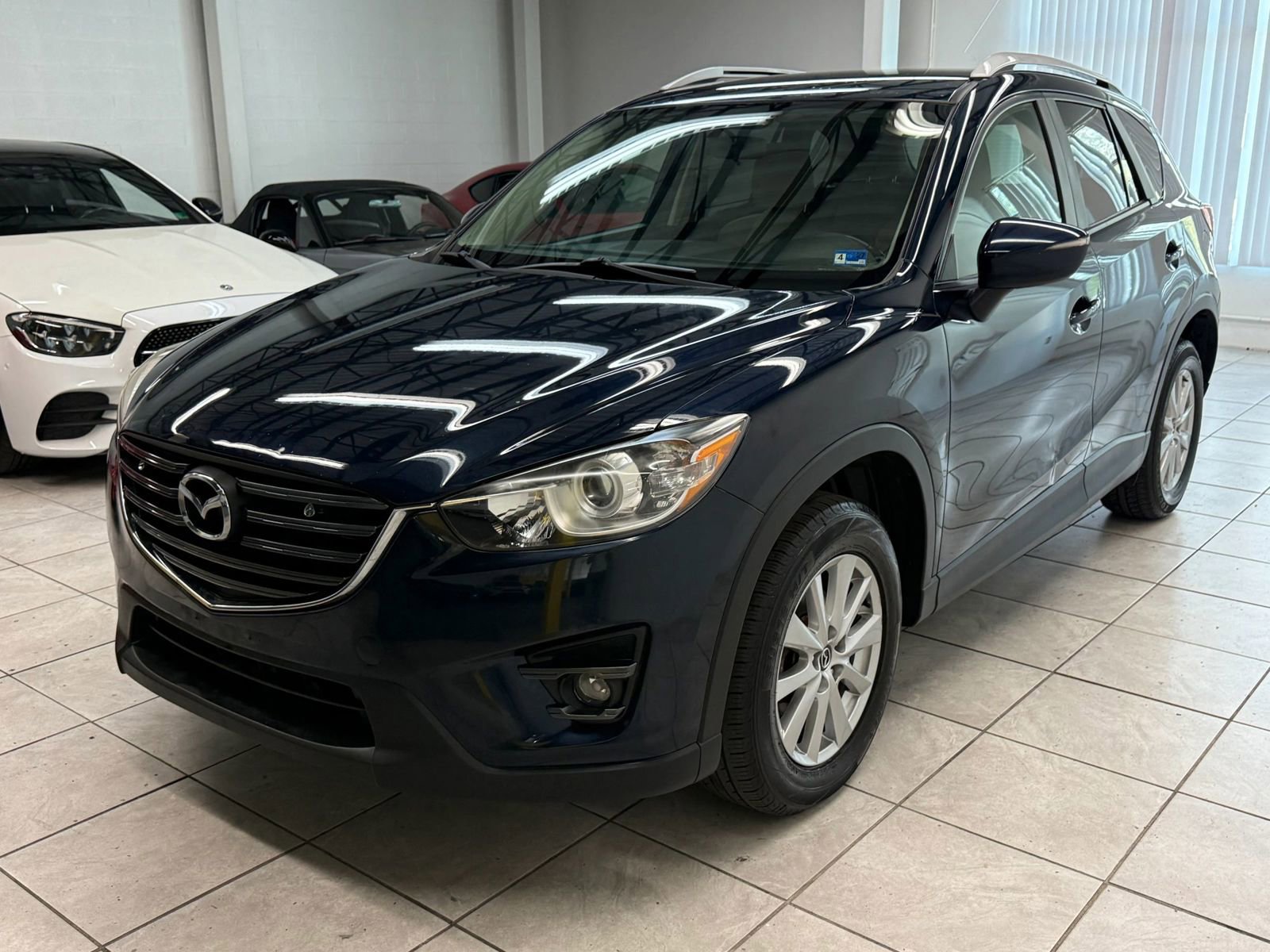 Used 2016 MAZDA CX-5 Touring AWD/4WD image 3