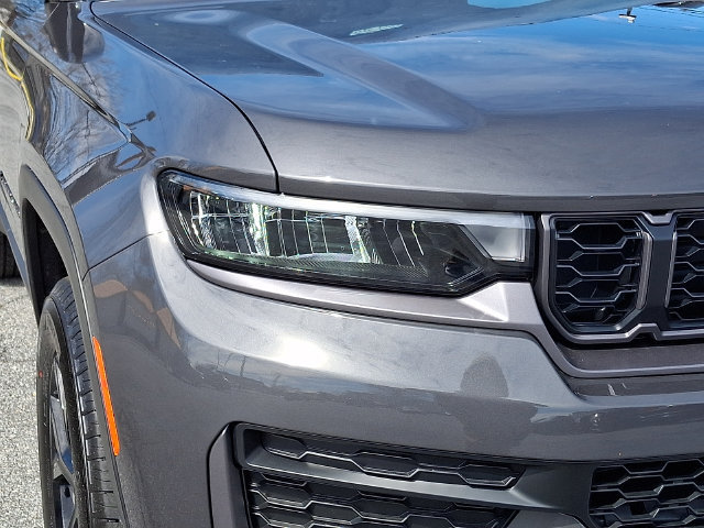 New 2026 Jeep Grand Cherokee Altitude AWD/4WD image 7