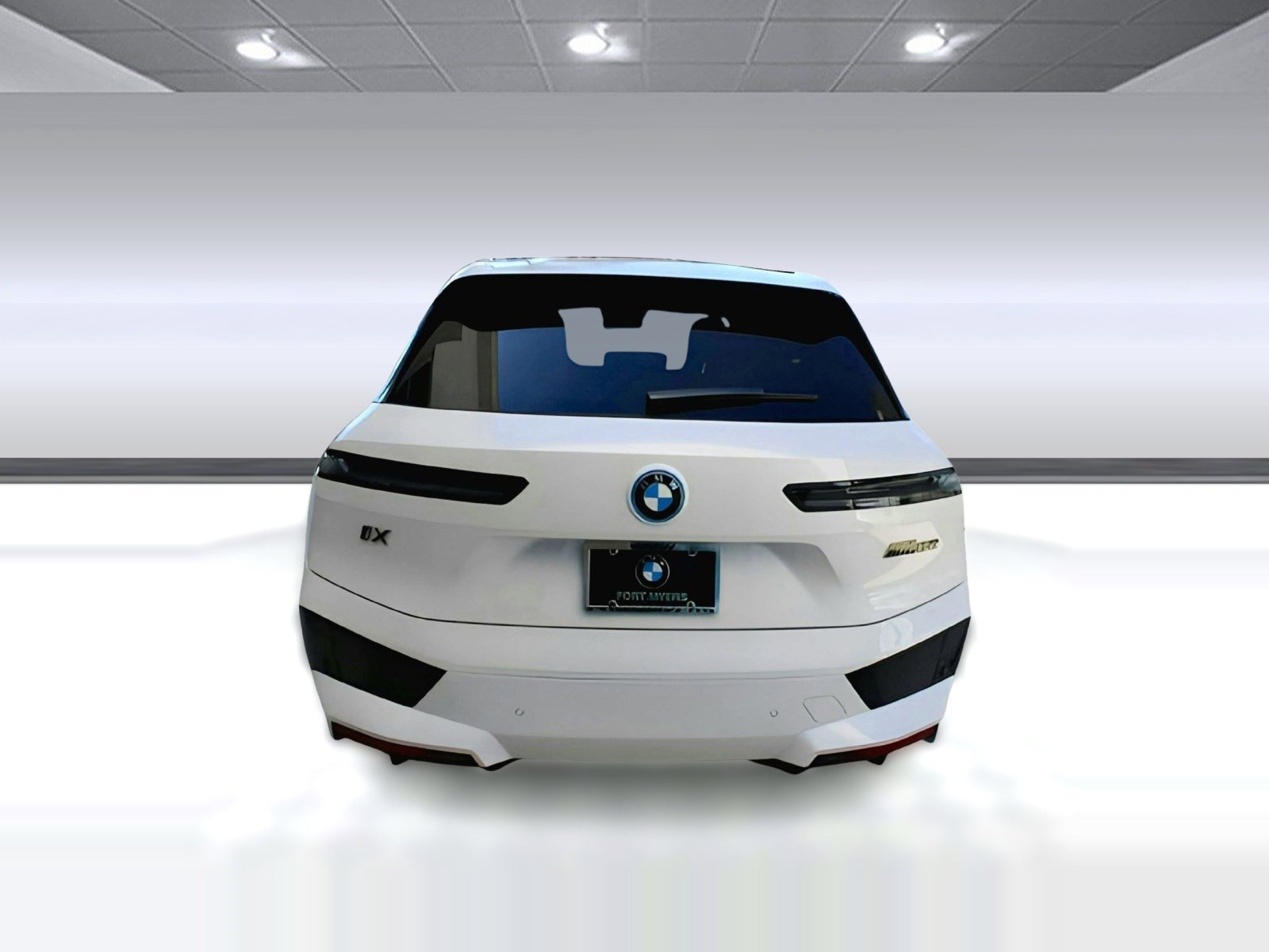 Used 2025 BMW iX M60 image 8