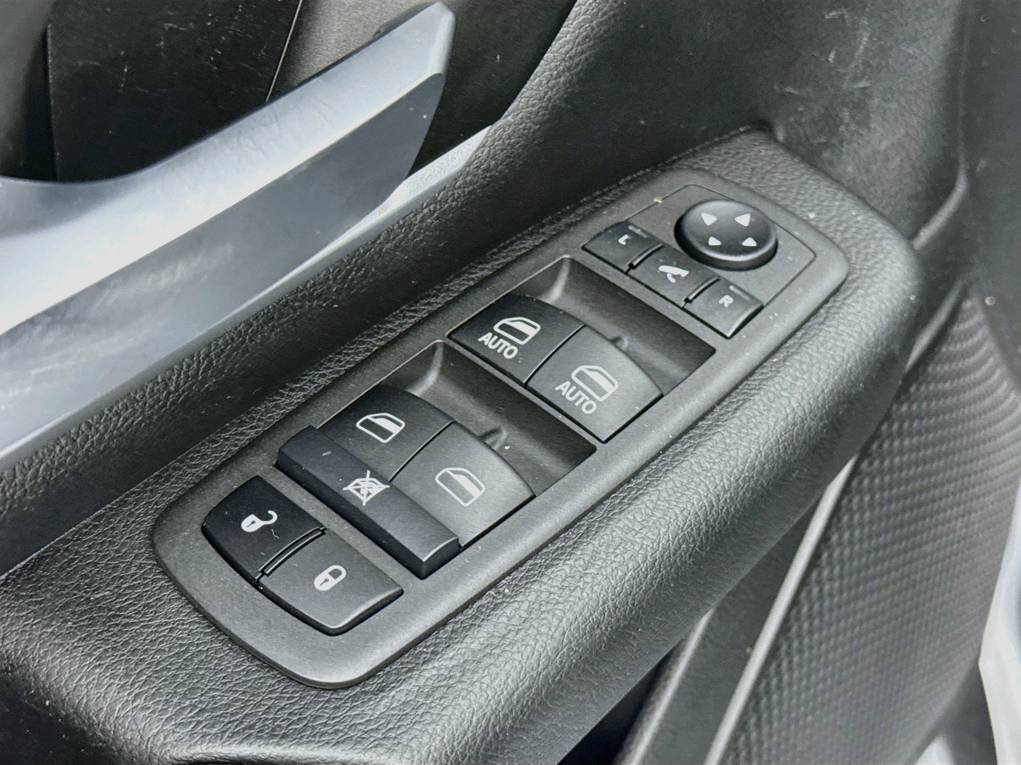 Used 2022 RAM 1500 Big Horn AWD/4WD image 18