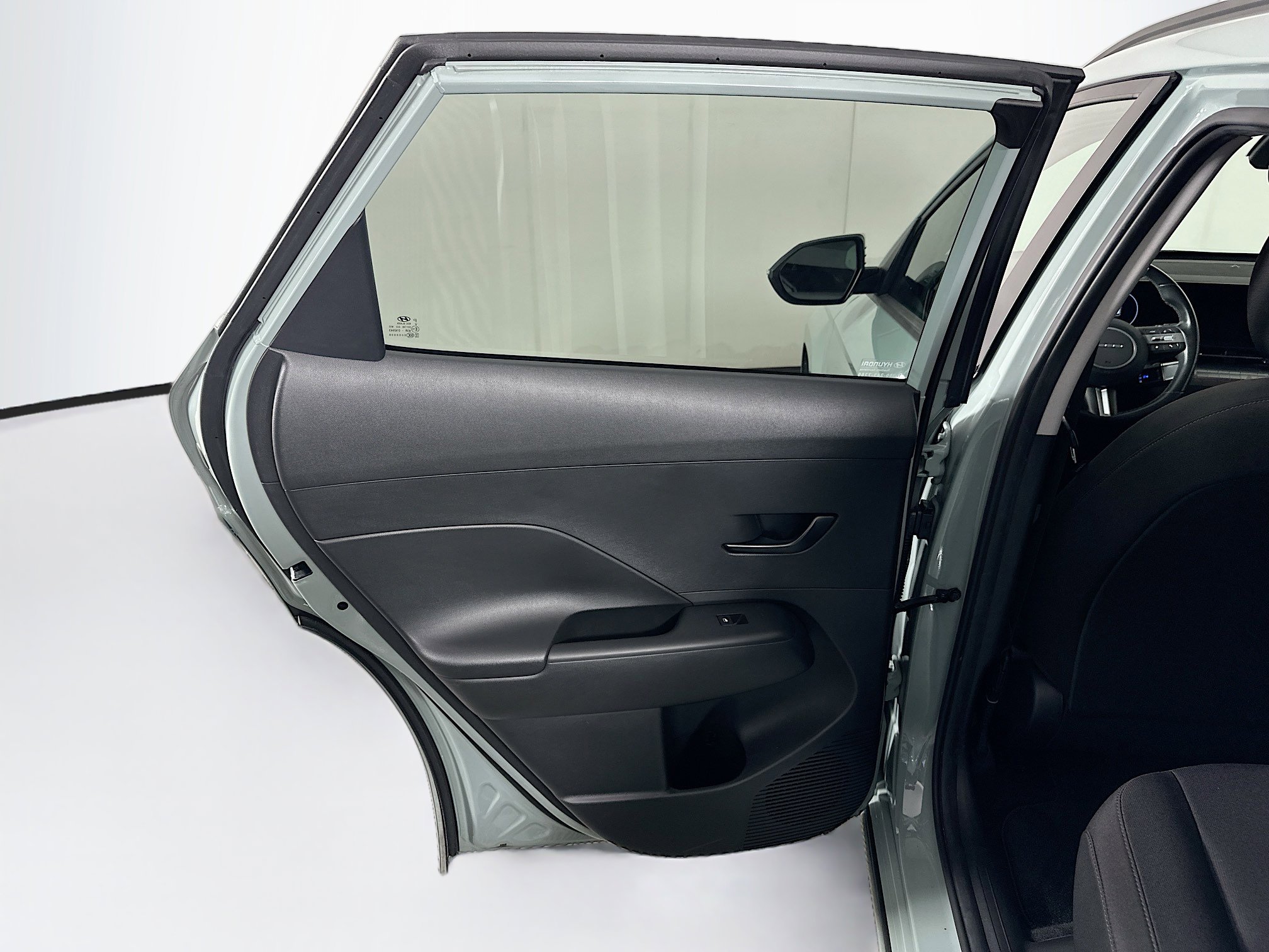 Used 2024 Hyundai Kona SEL FWD image 26
