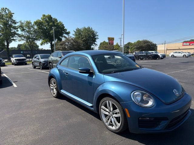 Used 2019 Volkswagen Beetle 2.0T S FWD image 12