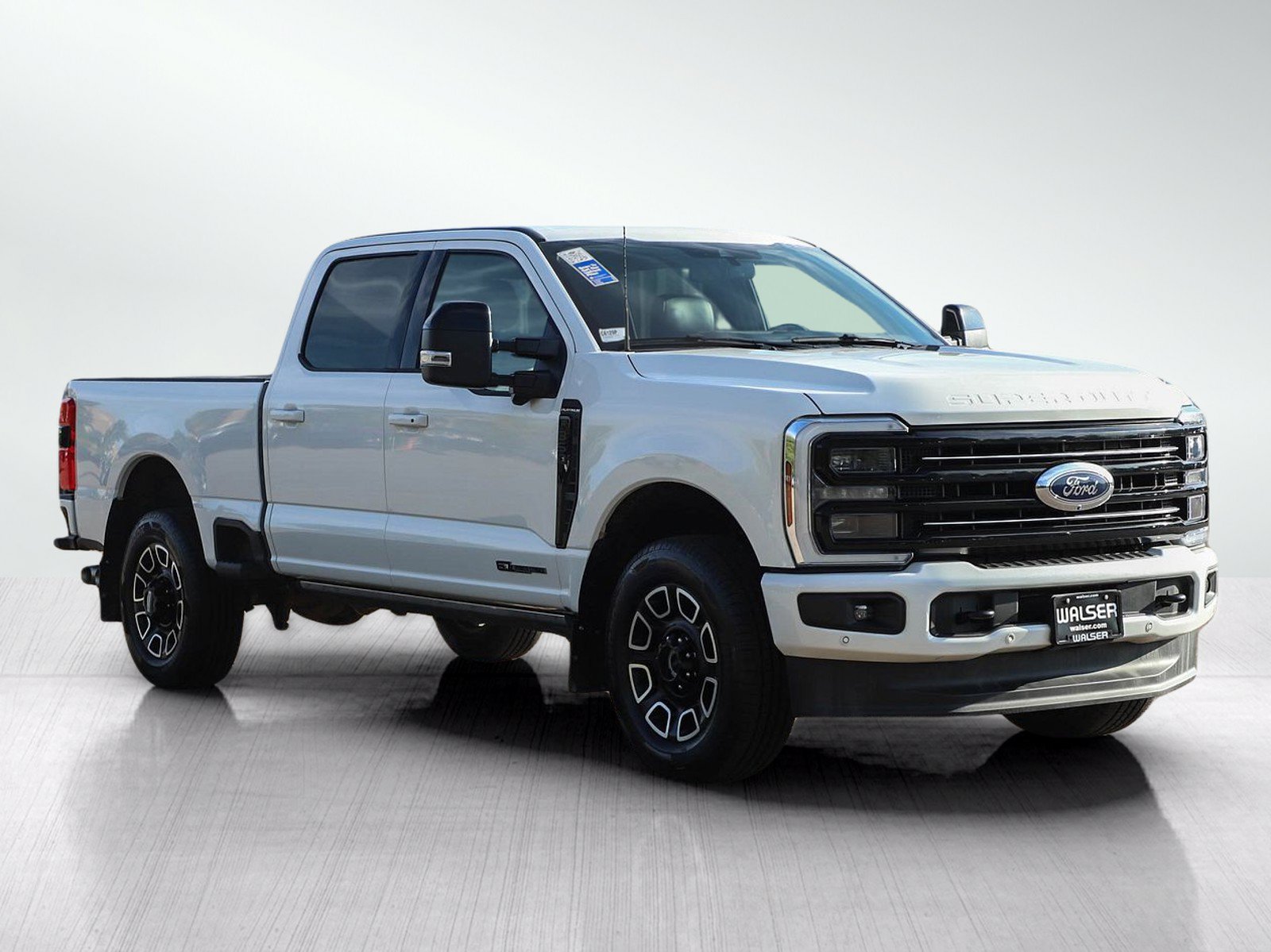 Used 2025 Ford F350 Platinum AWD/4WD image 7